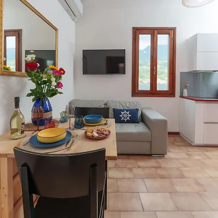 Sunlight By Ca-sa Check Carzano (Lombardy)